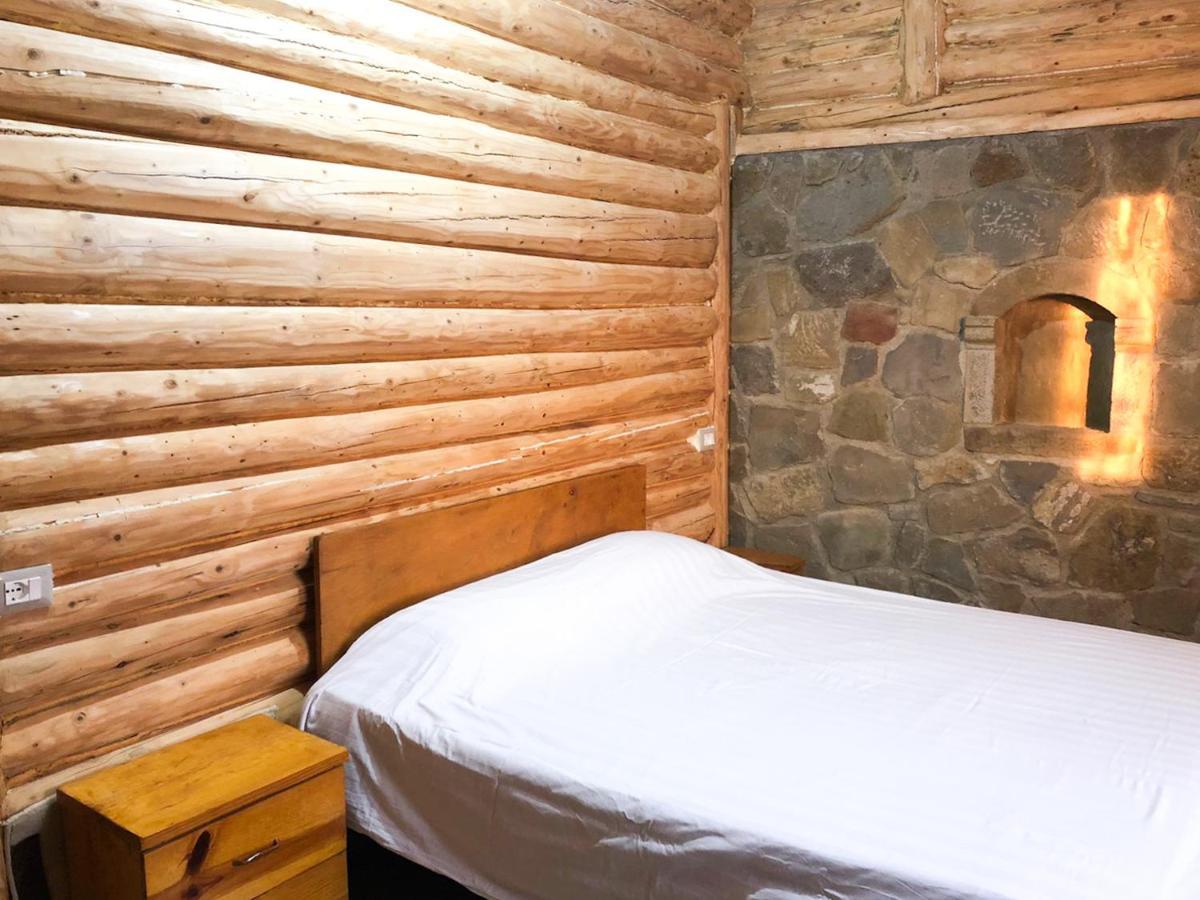 Lodges Veis Kamenice Ngoại thất bức ảnh