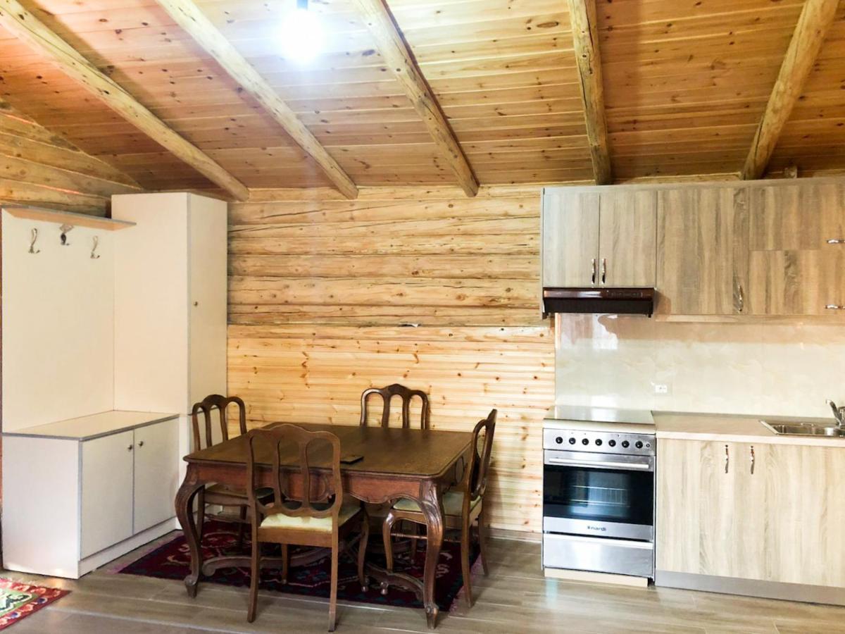 Lodges Veis Kamenice Ngoại thất bức ảnh